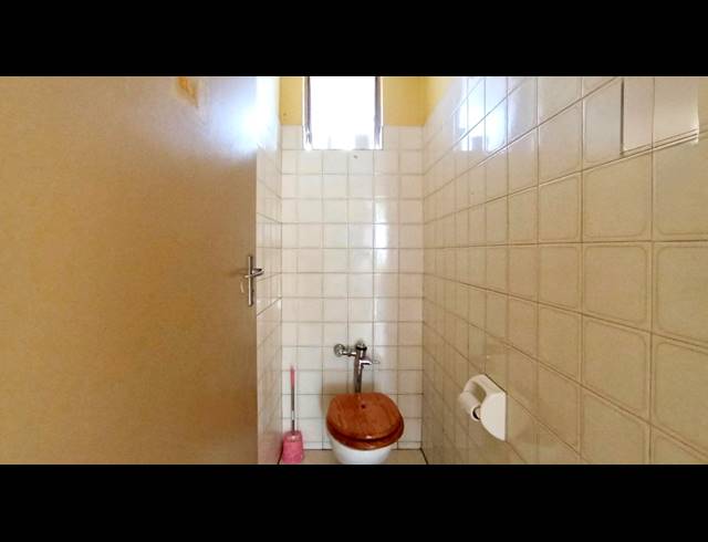 3 BEDROOM APARTMENT FOR SALE IN SUNNYSIDE